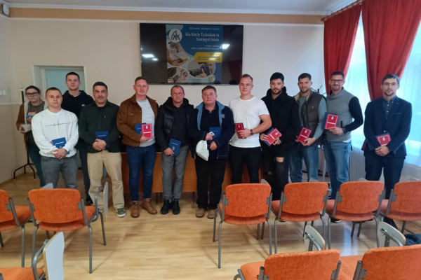 BURKOLÓ VIZSGA A KÓSBAN